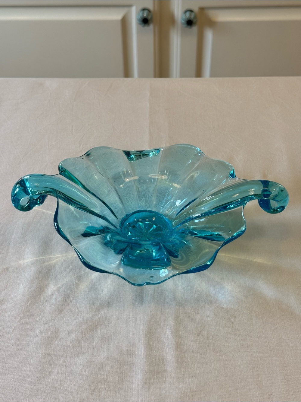 🩵 Aqua Blue Vintage Glass Scalloped Bowl Scroll Handles | MCM Candy Dish